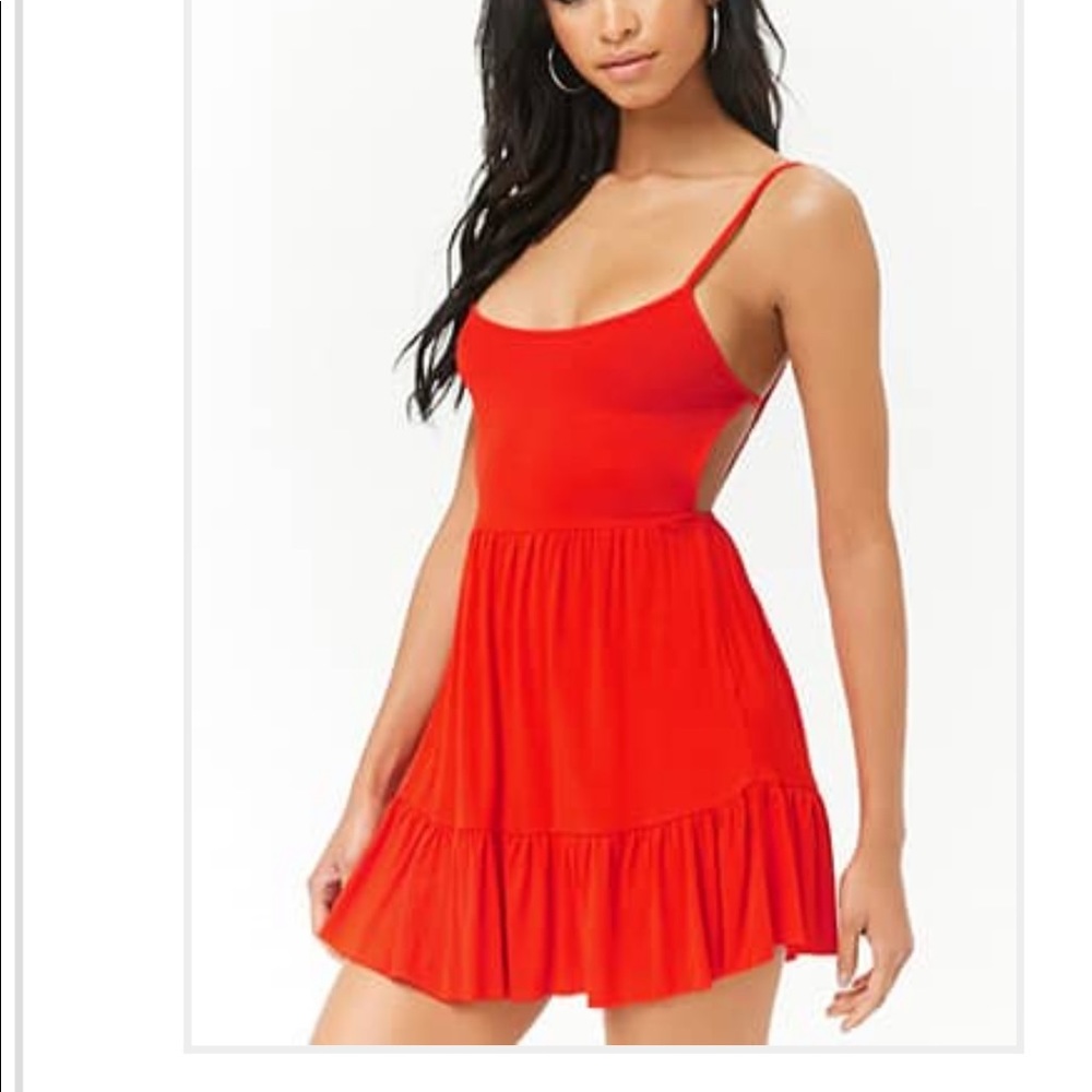 Red flowy dress - Picture 3 of 3